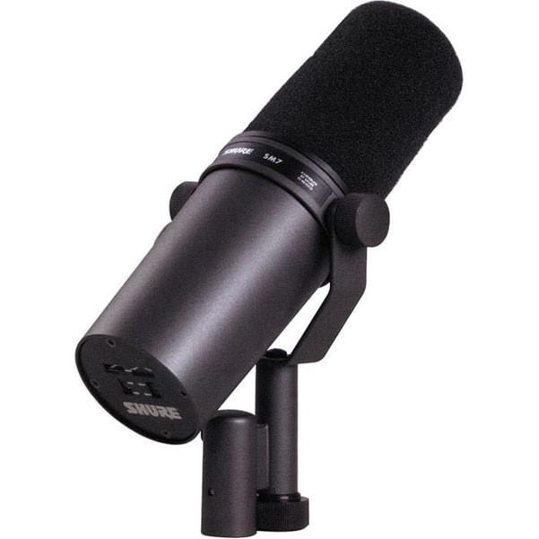 Shure Dynamic Microphones Shure SM7B Microphone with Switchable Response