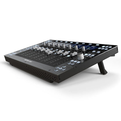 Solid State Logic DAW Controllers Solid State Logic UF8 Advanced DAW Controller