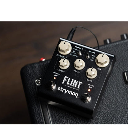 Strymon Effect Pedals Strymon Flint V2 Tremolo and Reverb Pedal