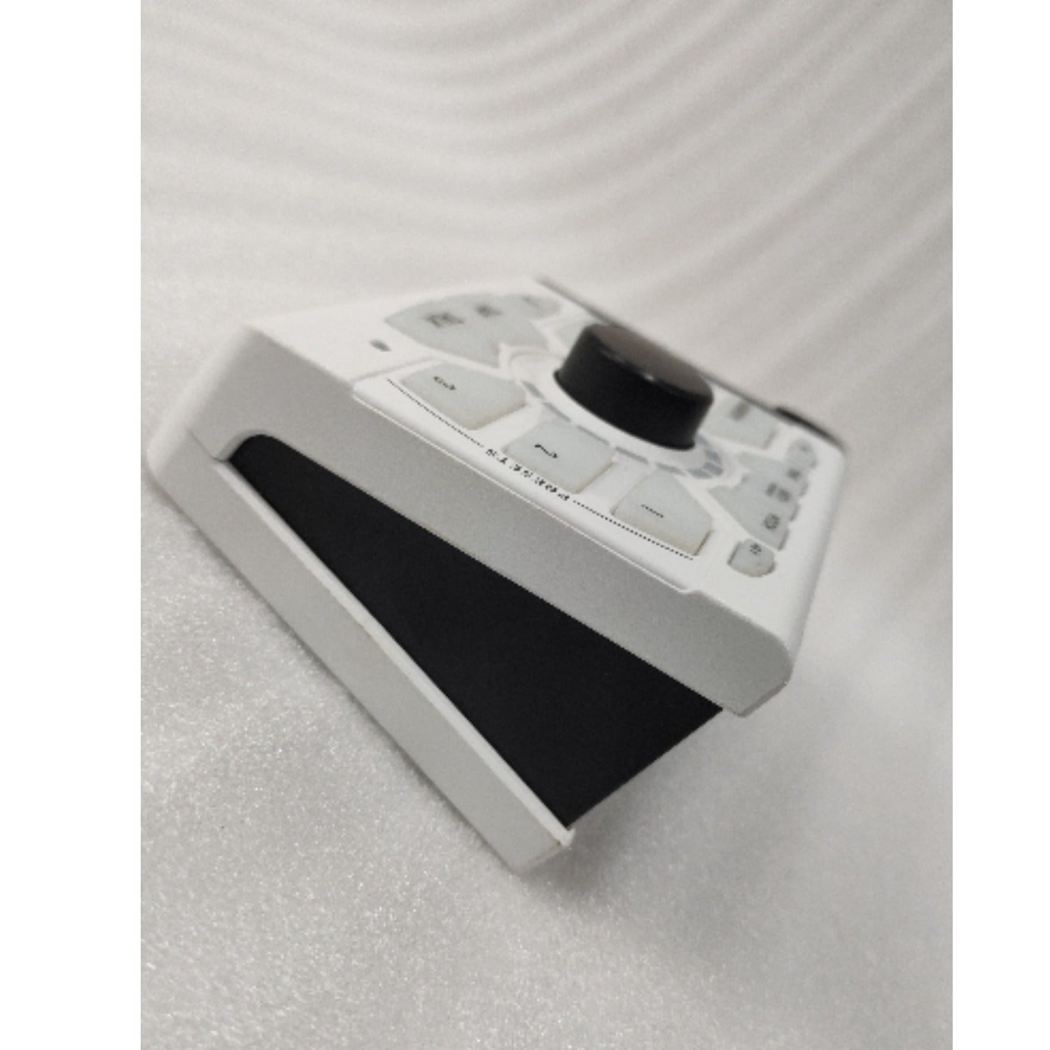TC Helicon Live Sound Processors TC Helicon PERFORM-VK Vocal Processor - Open Box