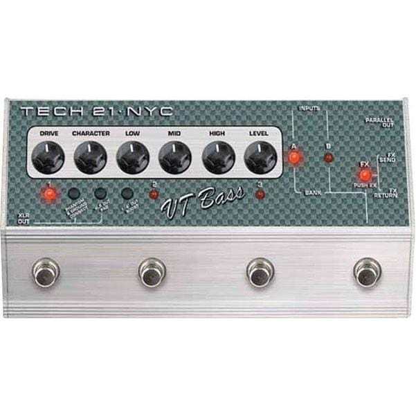 Tech21 Effect Pedals Tech 21 SansAmp Character Series VT Bass Deluxe Preamp Effects Pedal