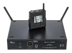 the t.bone Wireless Systems the t.bone GigA Pro Body Headmike Bundle