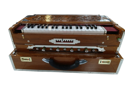 Ultimate Guru Harmoniums Ultimate Guru 3 Line Scale Changer Concert Grade Harmonium