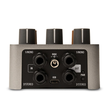 Universal Audio Effect Pedals Universal Audio OX Stomp Dynamic Speaker Emulator