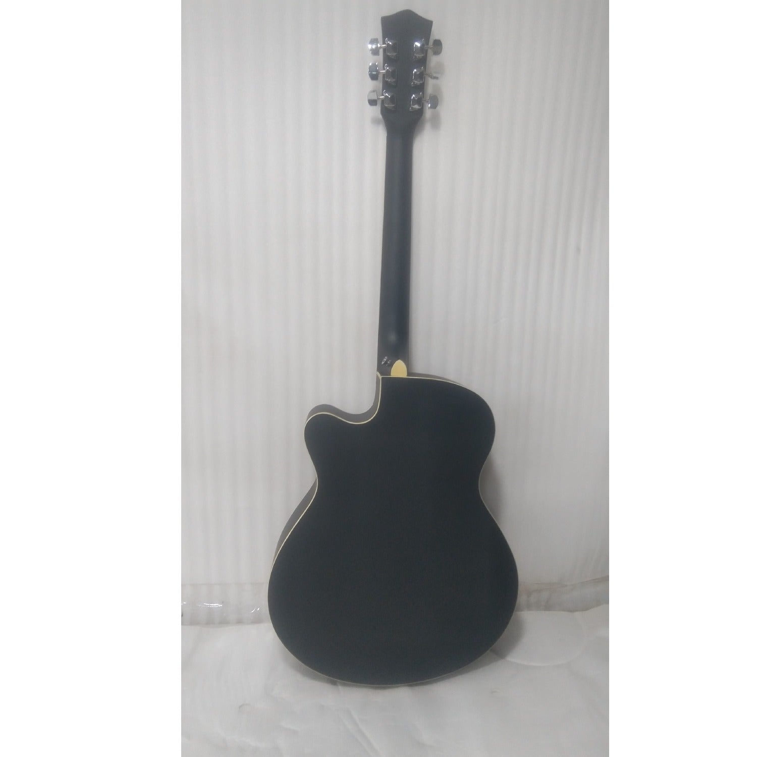 Vault Acoustic Guitars Vault EA20 Guitar Kit with Learn to Play Ebook, Bag, Strings, Straps, Picks, String winder & Polishing Cloth - 40 inch Cutaway Acoustic Guitar - Open Box B Stock