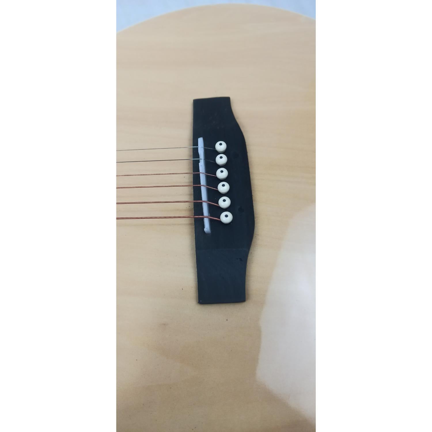 Vault Acoustic Guitars Vault EA20 Guitar Kit with Learn to Play Ebook, Bag, Strings, Straps, Picks, String winder & Polishing Cloth - 40 inch Cutaway Acoustic Guitar - Open Box B Stock #barcode_202501029411