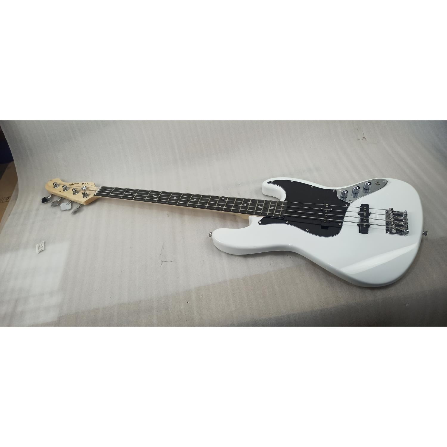 Vault Bass Guitars Vault JB4 Jazz Bass 4-String Bass Guitar - Open Box