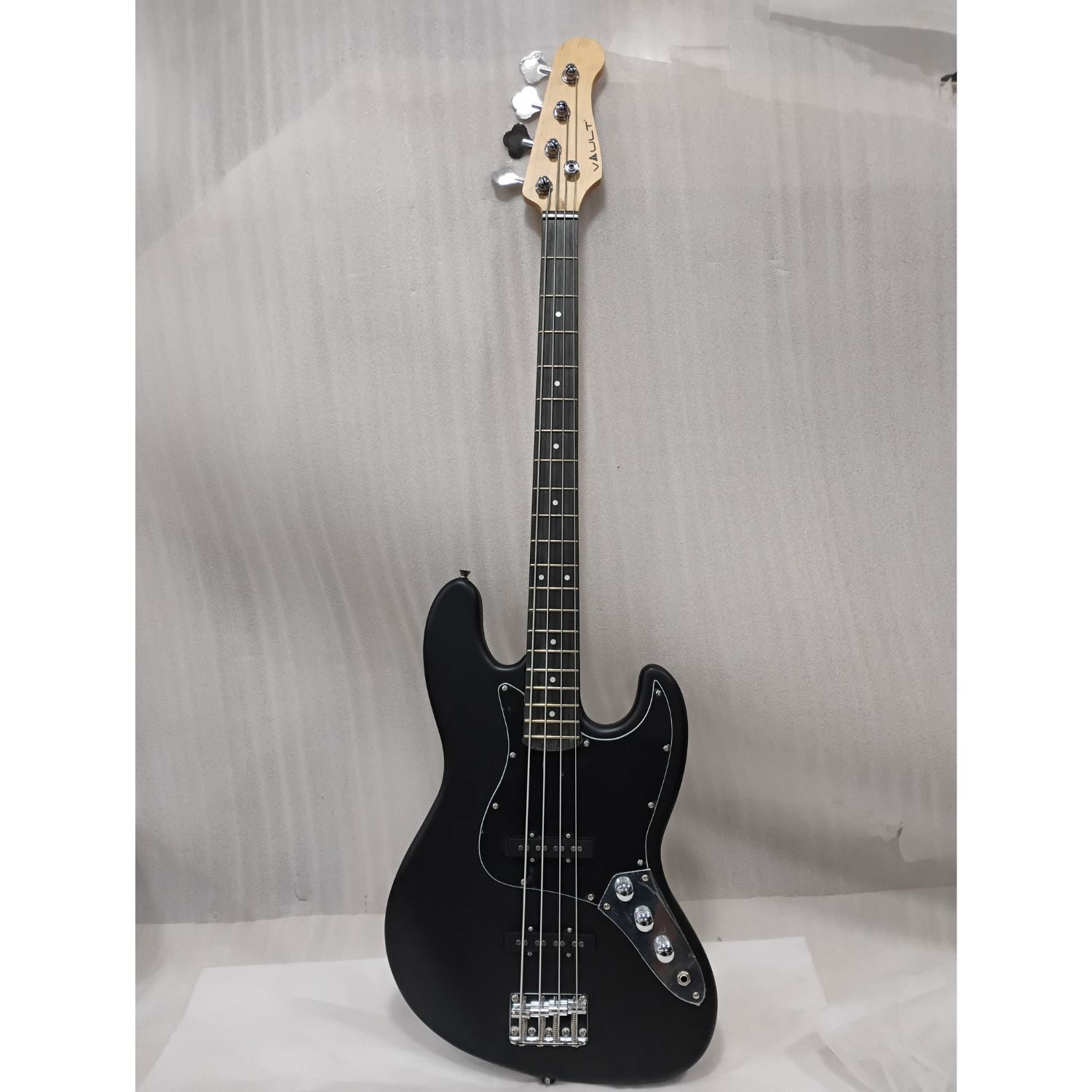 Vault Bass Guitars Vault JB4 Jazz Bass 4-String Bass Guitar - Open Box