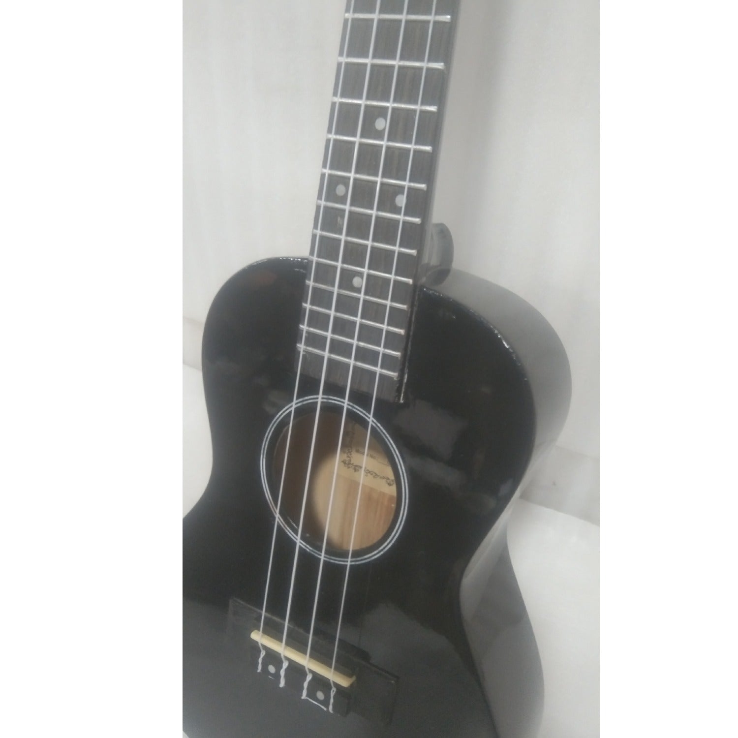 Vault Concert Ukuleles Vault UK-003 Concert Colourful Ukulele 23 inch With Gig Bag - Open Box B Stock