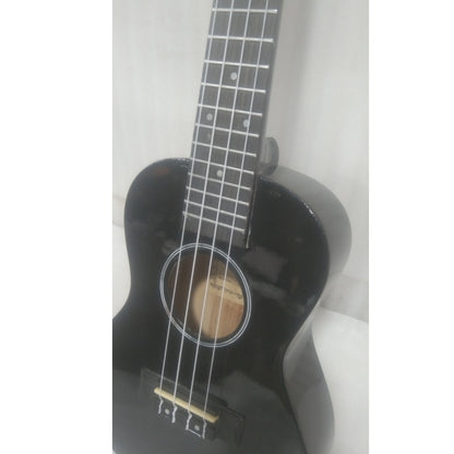 Vault Concert Ukuleles Vault UK-003 Concert Colourful Ukulele 23 inch With Gig Bag - Open Box B Stock