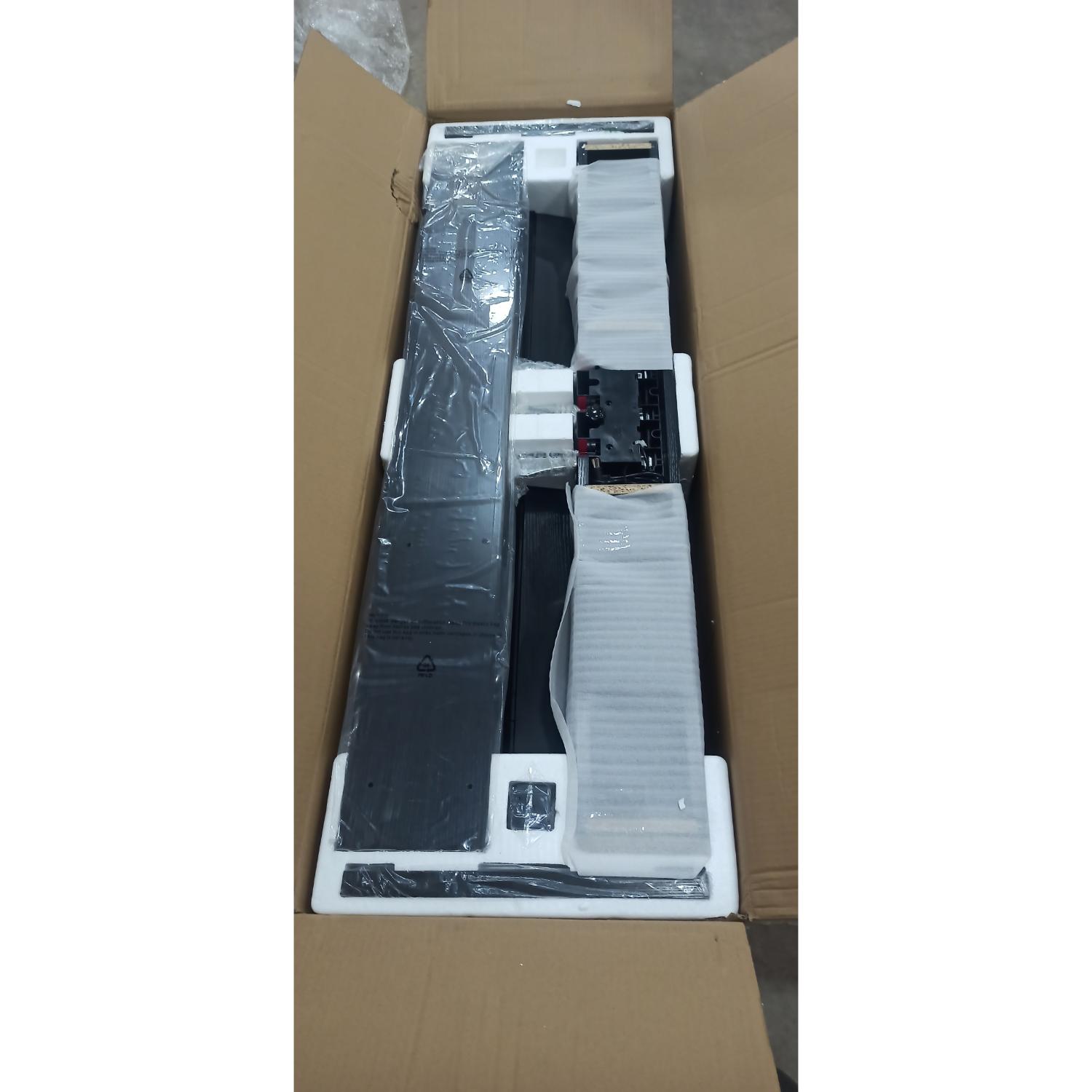 Vault Digital Pianos Vault Caesar MK2 88 Key Digital Piano - Open Box