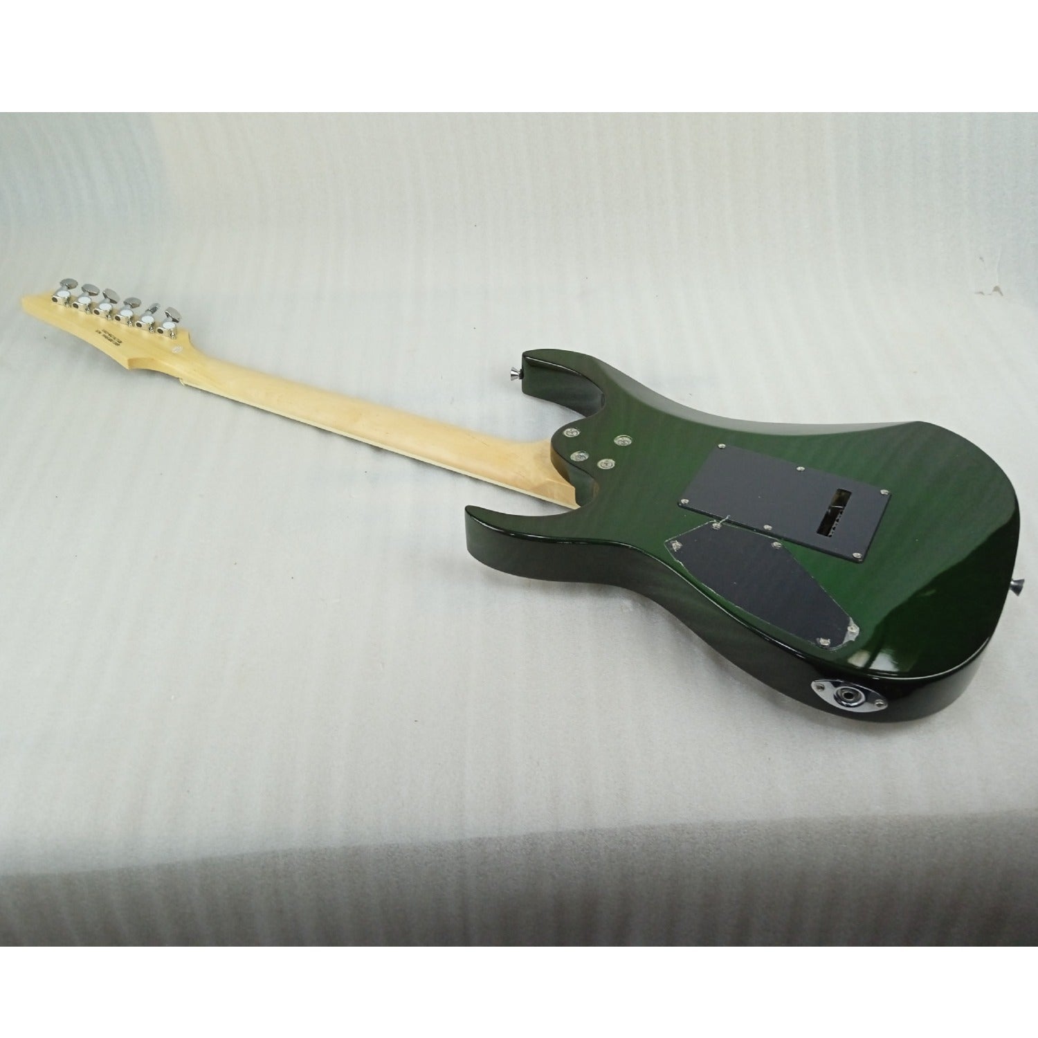 Vault Electric Guitars Vault RG1 Soloist Premium Electric Guitar - Transparent Green Burst - Open Box B Stock