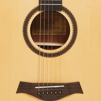 Vault Electro Acoustic Guitars Natural Vault DA25CE Dreadnought Shape Electro- Acoustic Guitar with Bubinga Back and Sides 