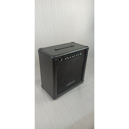 Vault Guitar Combo Amplifiers Vault Frenzy 40 Watt Combo Guitar Amplifier with Analog Distortion, Reverb & Delay All Playable Together - Open Box 