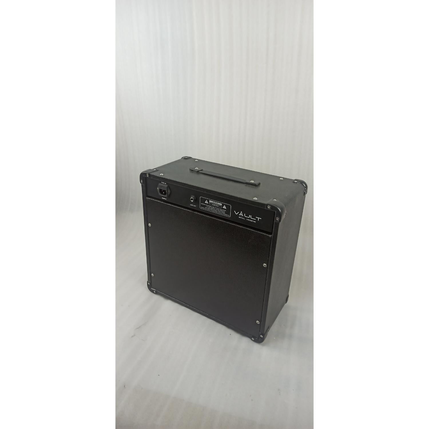 Vault Guitar Combo Amplifiers Vault Frenzy 40 Watt Combo Guitar Amplifier with Analog Distortion, Reverb & Delay All Playable Together - Open Box