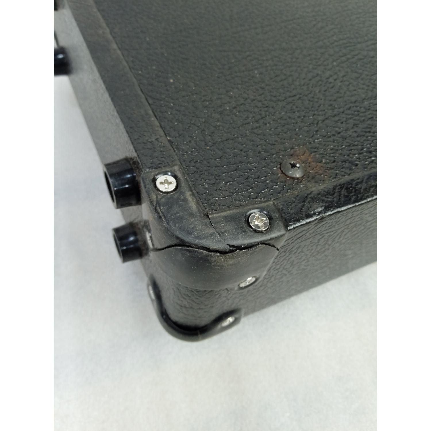 Vault Guitar Combo Amplifiers Vault GA10 Guitar Amplifier - 10 watts - Open Box B Stock