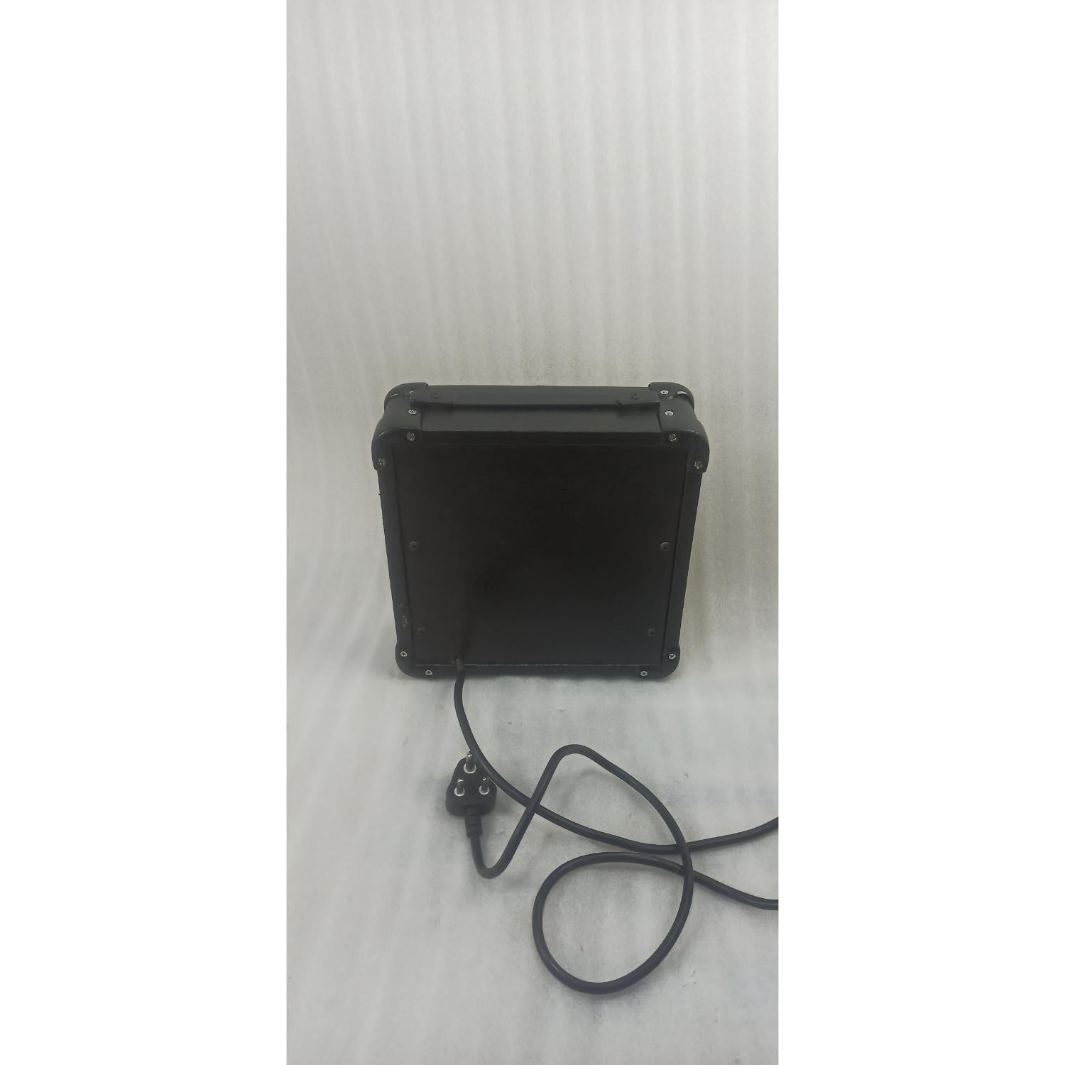 Vault Guitar Combo Amplifiers Vault GA10 Guitar Amplifier - 10 watts - Open Box B Stock