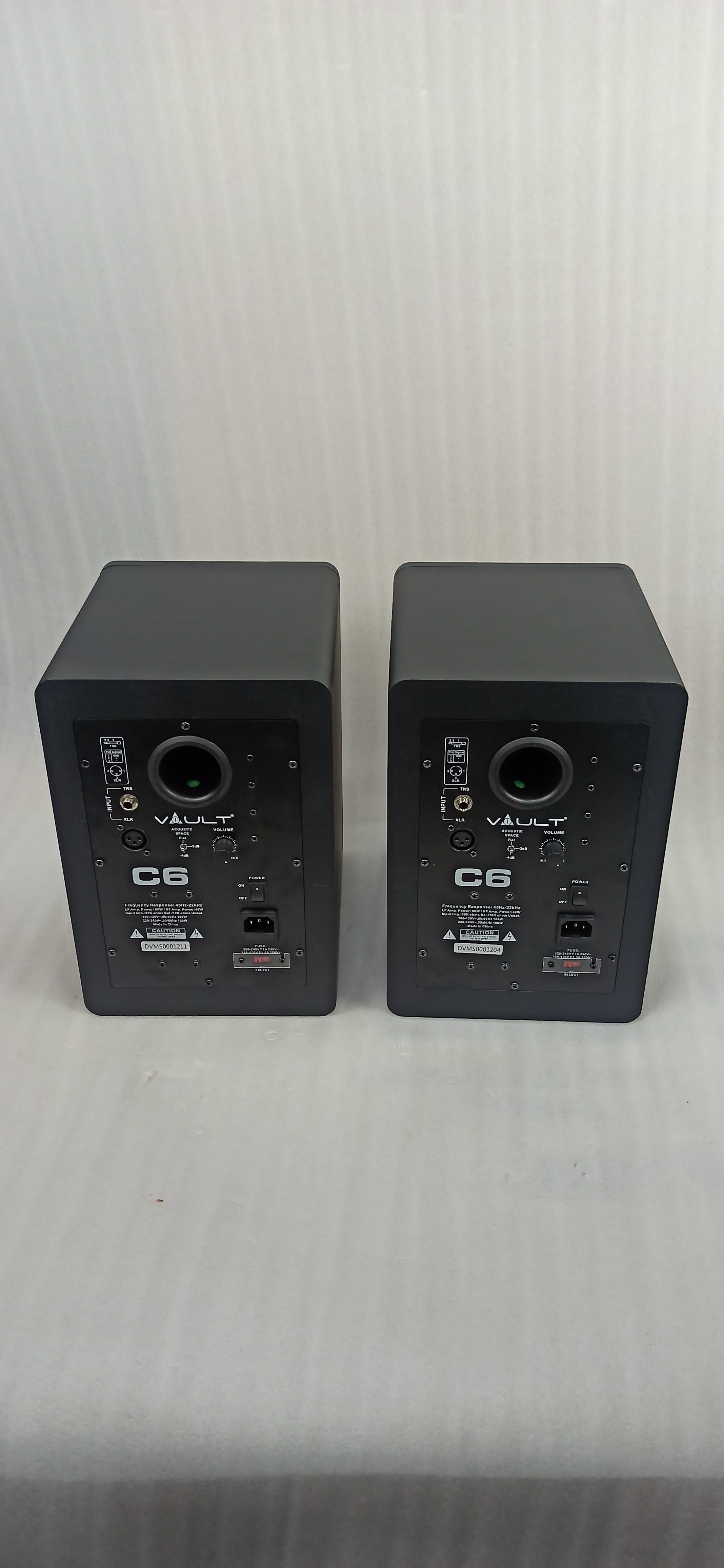 Vault Monitor Speakers 202501044694 Vault C6 6" Powered Studio Monitors With Isolation Foam Pads - Pair - Open Box