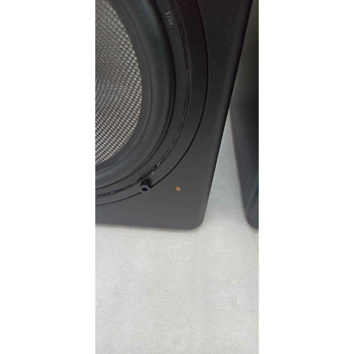 Vault Monitor Speakers Vault C8 8-Inch Powered Studio Monitors - Pair - Open Box #barcode_202501044776