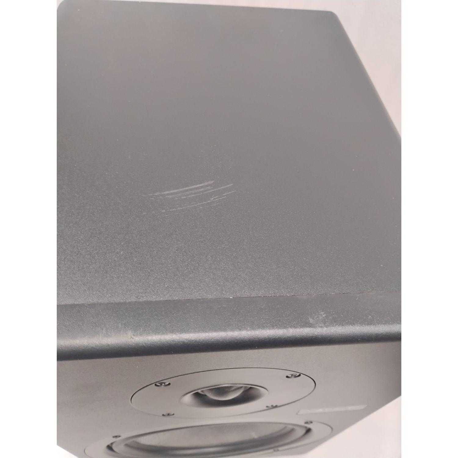 Vault Monitor Speakers Vault C8 8-Inch Powered Studio Monitors - Pair - Open Box #barcode_202601039569