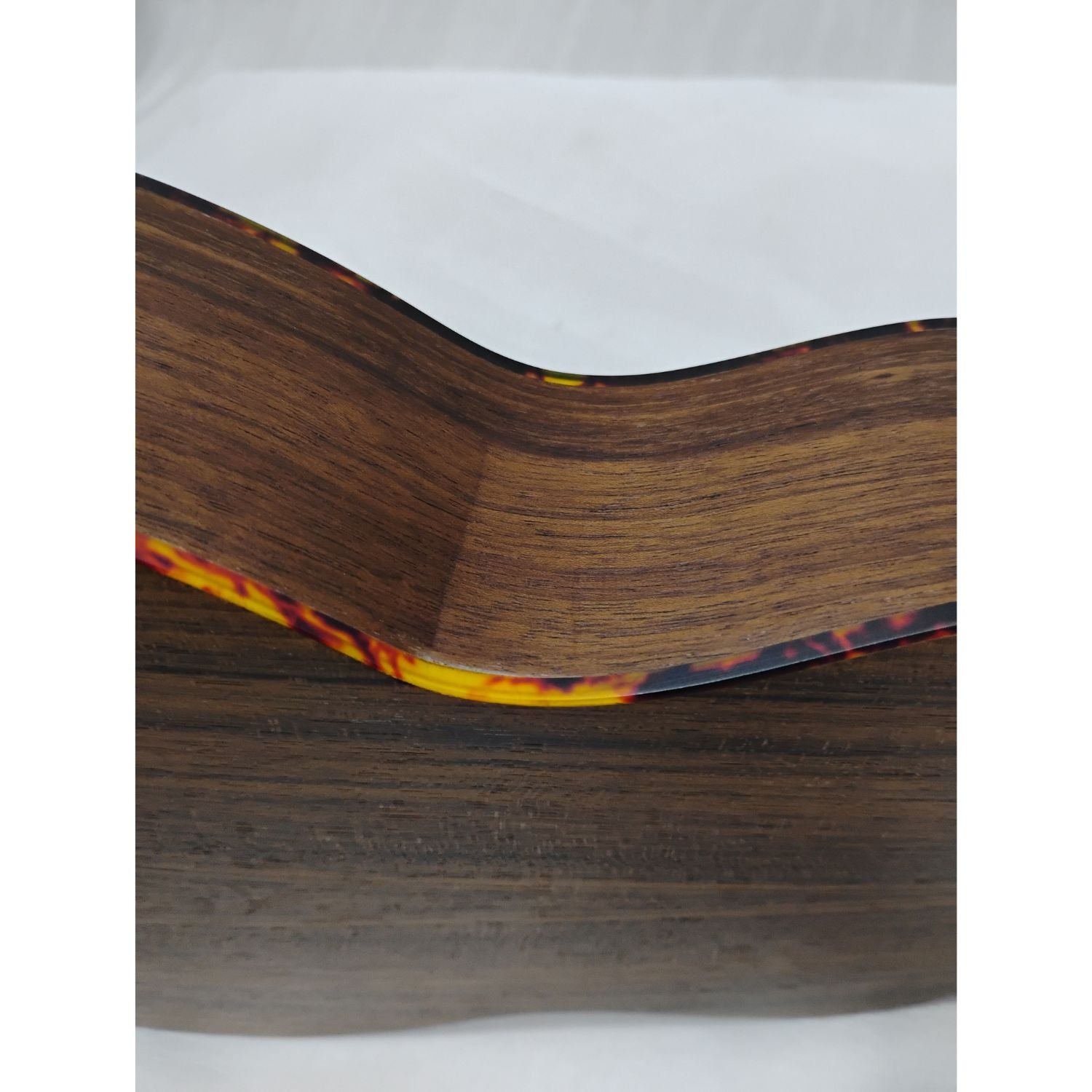 Vault Tenor Ukuleles Vault UK-200T 26" Premium Walnut Laminate with Side Soundport Tenor Ukulele - Open Box B Stock