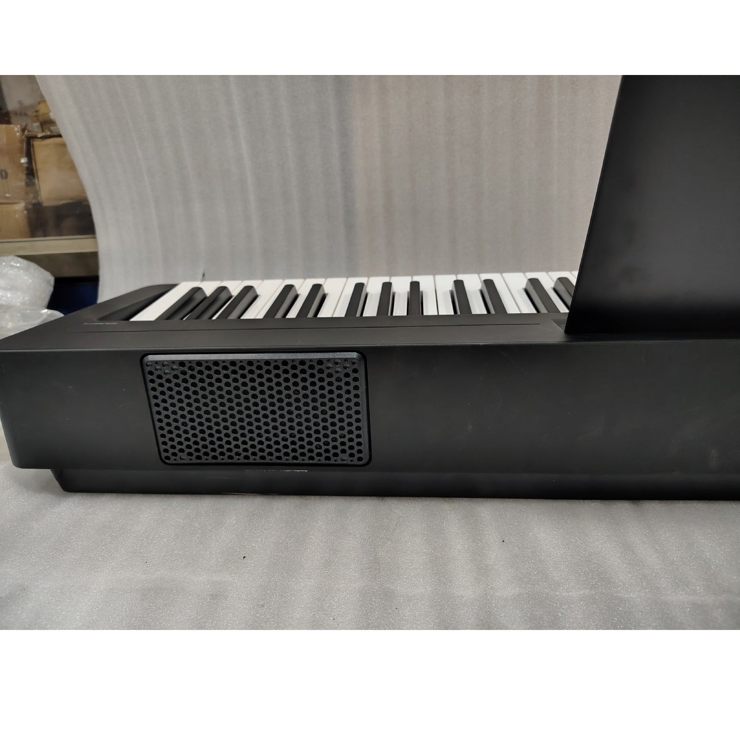 Yamaha Digital Pianos Yamaha P145 88 Key Digital Piano - Open Box