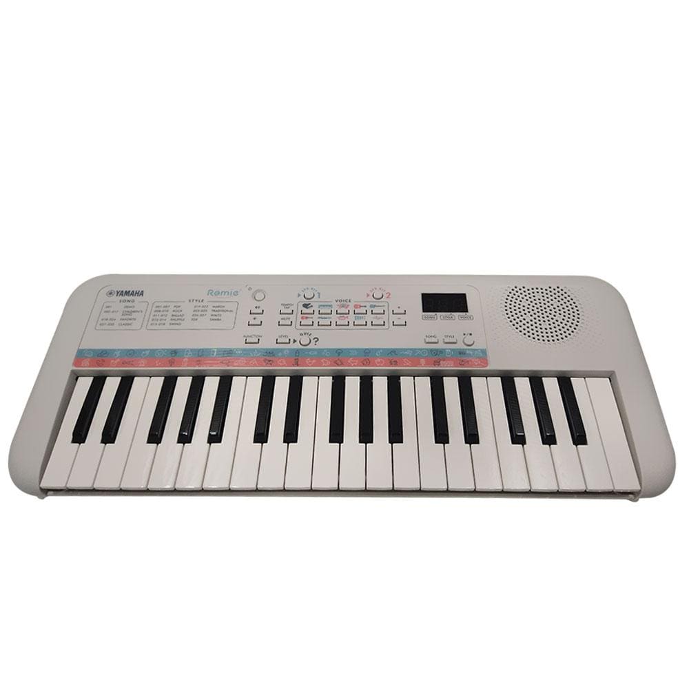 Yamaha Portable Keyboards Yamaha Remie PSS E30 Kids Compact 37 Key Portable Keyboard with Gigbag, Colouring Book & Crayons