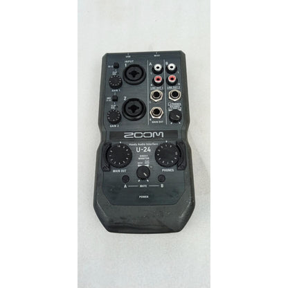 Zoom Audio Interfaces Zoom U-24 Handy Audio Interface - Black - Open Box